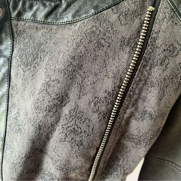 Free People Rugged Pieced Faux Leather Trim Moto Jacket Size 10 Mixed Media - Picture 3 of 7